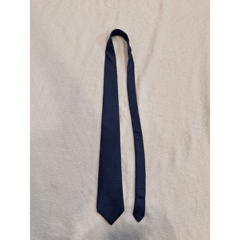 Geoffrey Beene 100% Silk Tie Blue